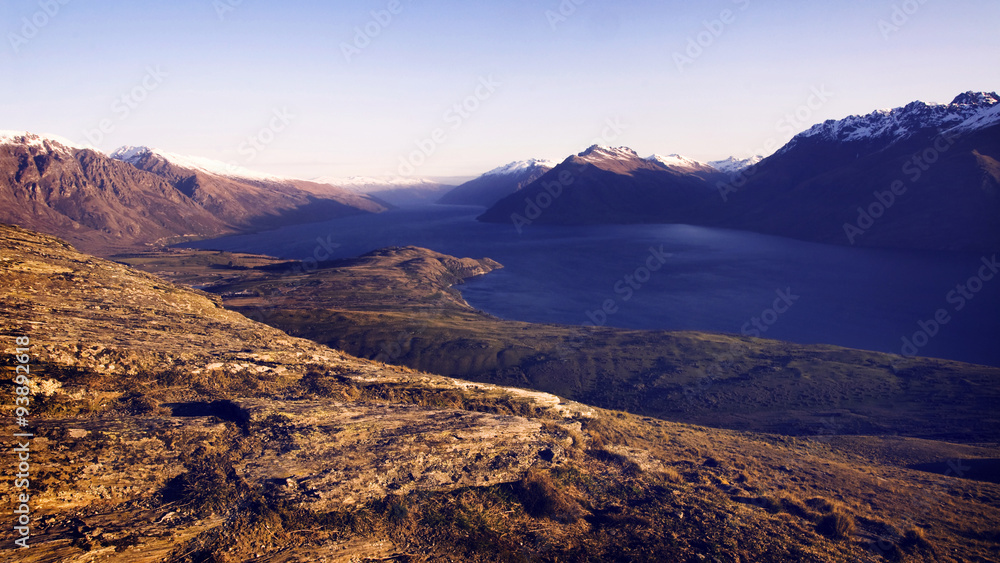 Naklejka premium Marvelous Lake Wakatipu Mountain Range Concept