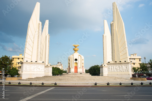 Wallpaper Mural Democracy Monument Torontodigital.ca