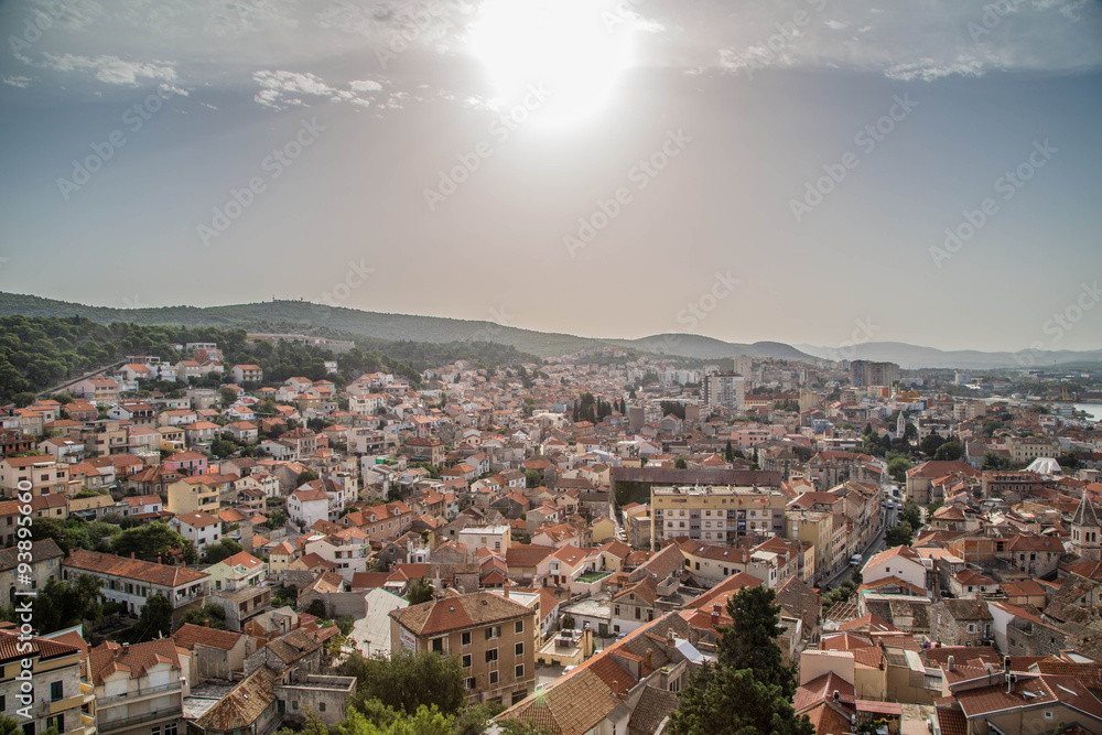 Sibenik, Dalmatien mit Meer