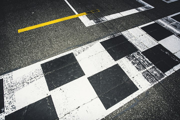 Fototapete Motorsport Start und Ziel  © fotofuerst