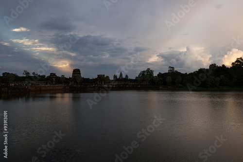 Angkor Wat © verapon