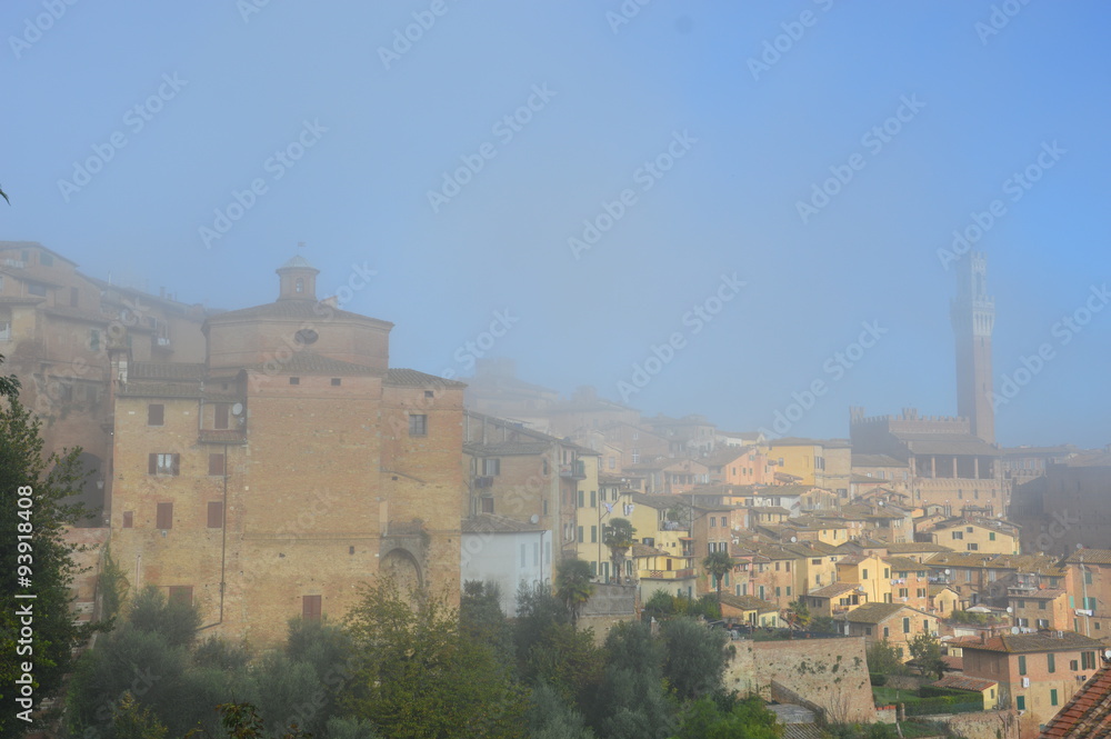 Siena - Sky & Fog