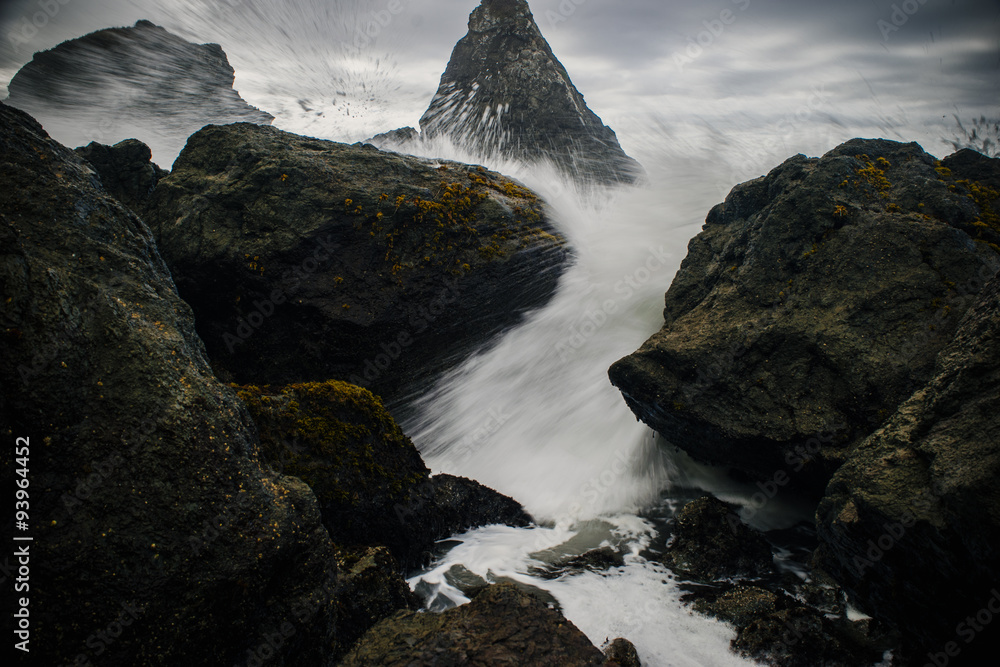 Fototapeta premium Crushing Waves