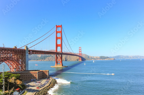 Golden Gate bridge with the clear sky.