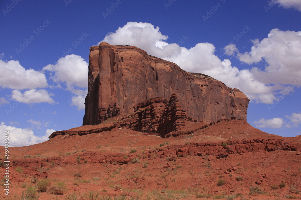 gros rocher à Monument valley gros rocher à Monument valley