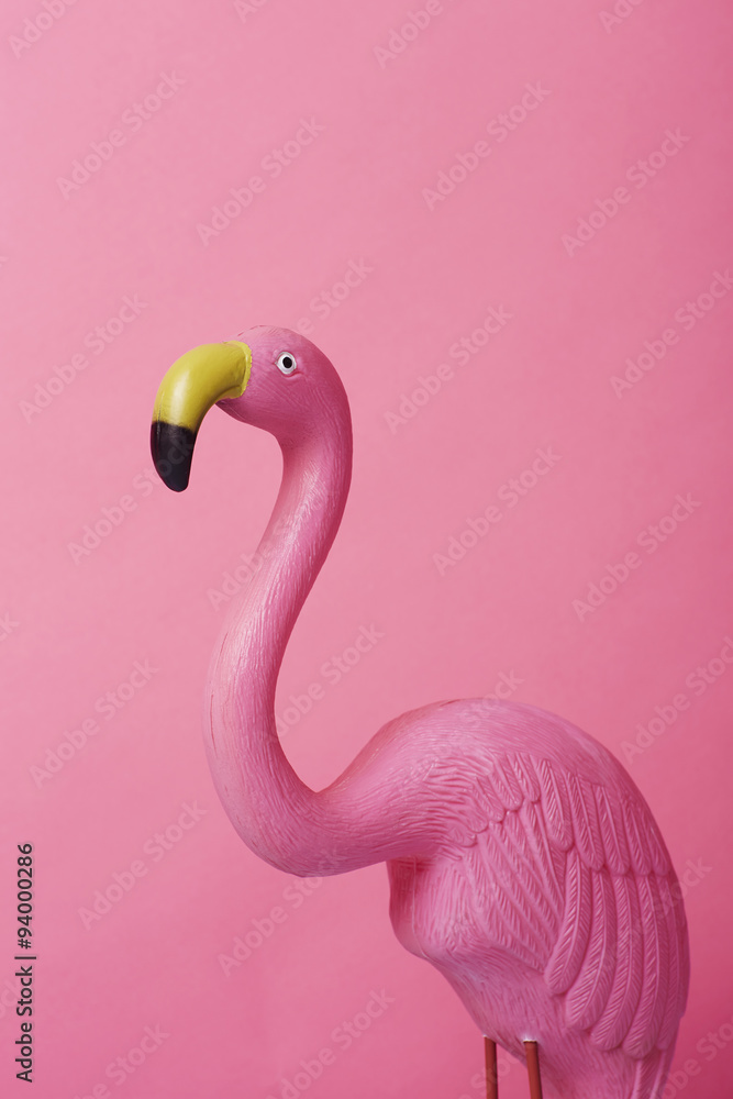 Obraz premium Kitsch pink flamingo