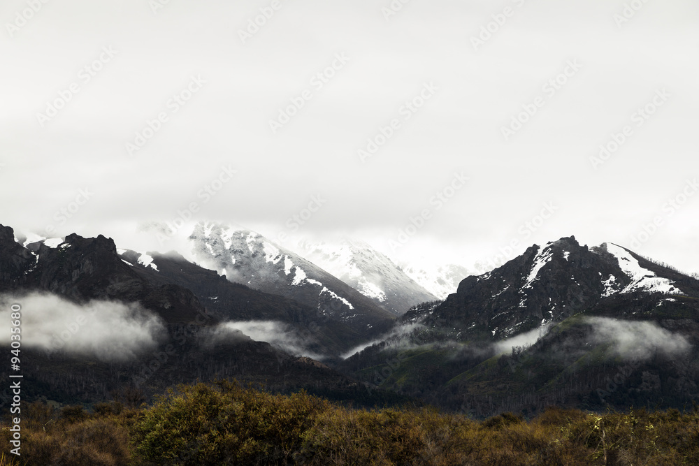 Fototapeta premium Mamuil Malal Pass