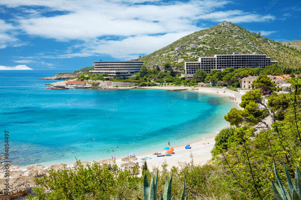Fototapeta premium Beautiful turquoise beach in Mlini, Croatia