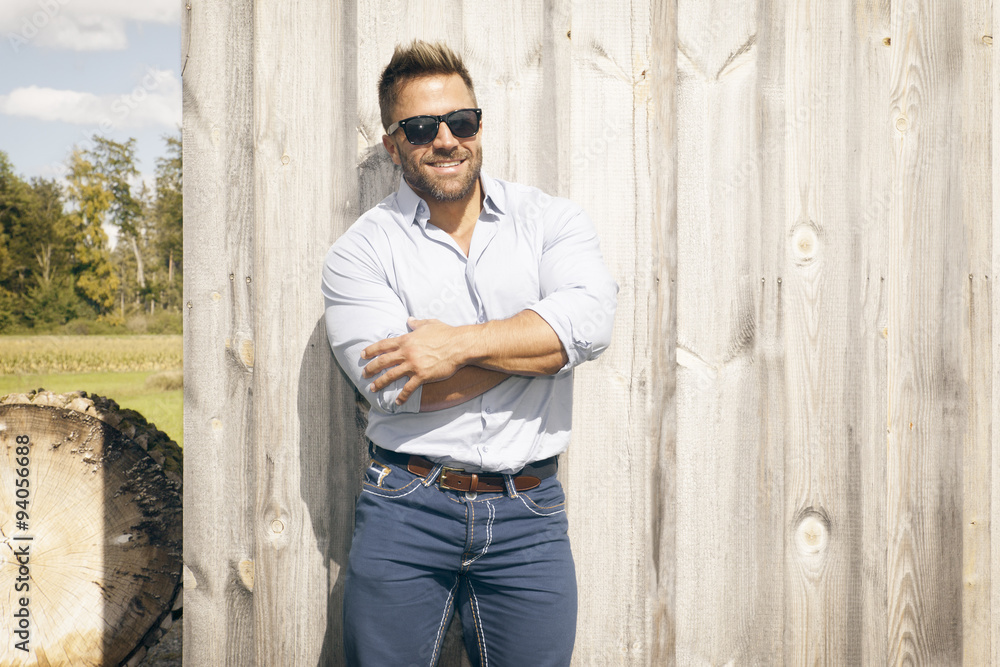 Obraz premium man outdoor background
