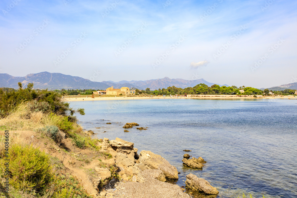 Obraz premium Archeologische opgraving van de Fenicische nederzetting Nora op Sardinië