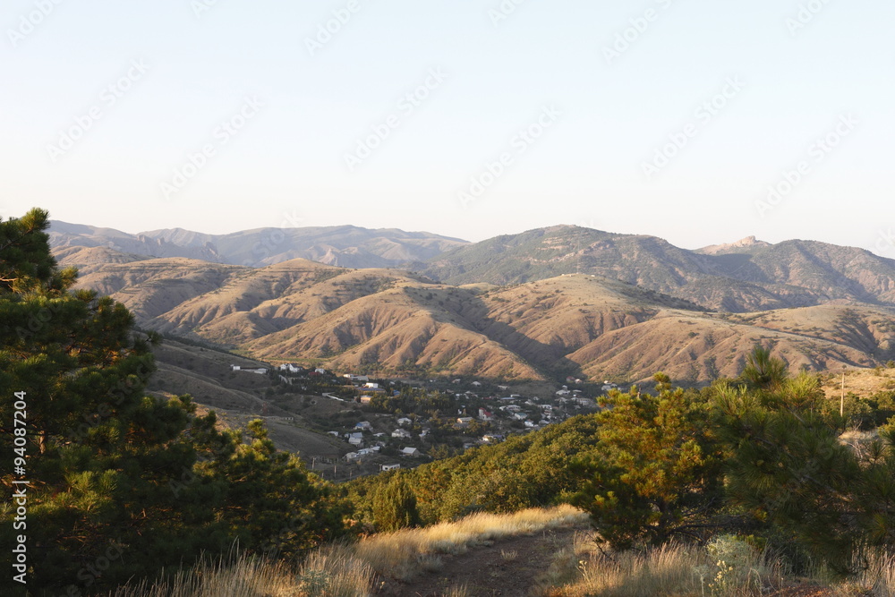 Naklejka premium Вид с горы Хады-Бурун на северную часть посёлка Морское, Крым.