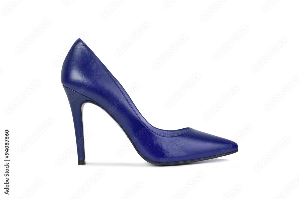 Zapato Azul de mujer con taco aguja de color azul sobre fondo blanco  aislado. Vista de frente. Copy space Stock Photo | Adobe Stock