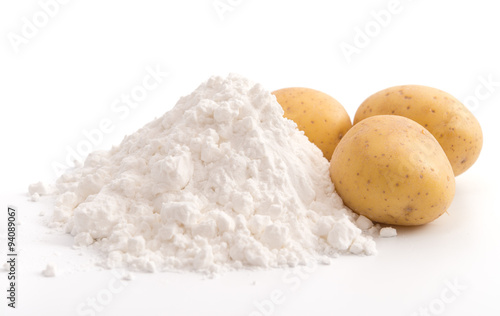 Kartoffelmehl und Kartoffeln