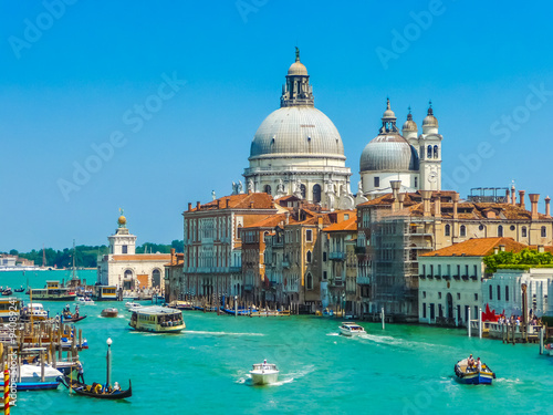 Obraz na płótnie Grand Canal and Basilica Santa Maria della Salute, Venice, Italy w salonie