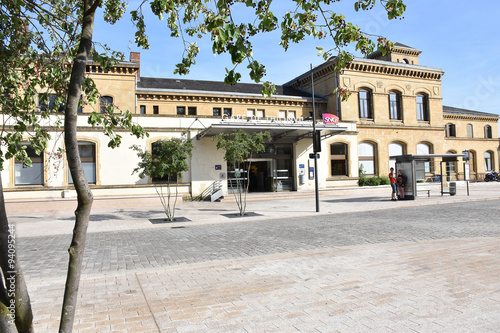 Thionville gare/Enrée principale de la gare de Thionville en Moselle. © diabloxx
