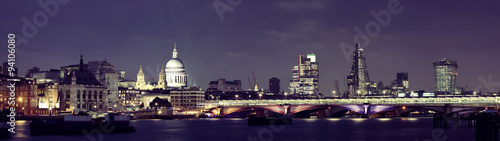 Plakat Miasto Londyn w nocy