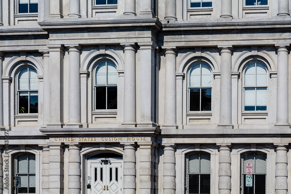 Windows in Customs House Windows in Customs House