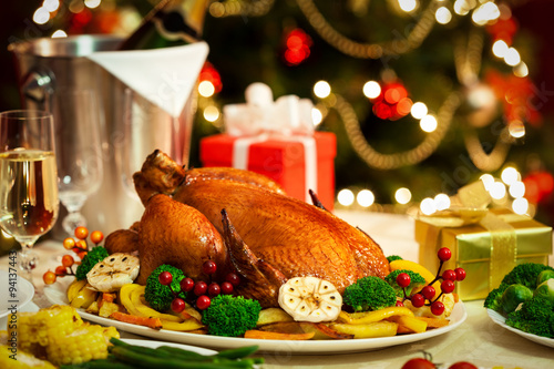Obraz na plátně Christmas Turkey dinner served in front of a Christmas tree