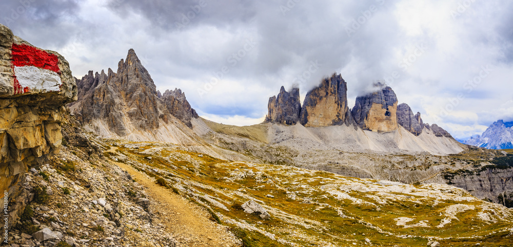 Mountain trail - Tre Cime di Lavaredo, Dolomites, Italy