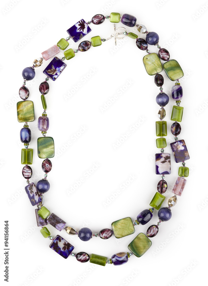 Obraz premium Chalcedony with pearls necklace.
