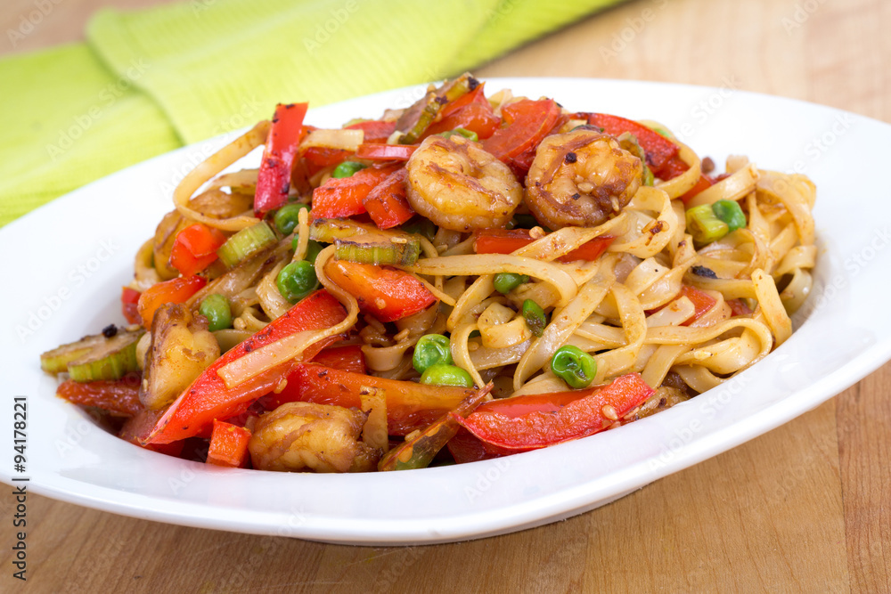 Shrimp sauté noodle with red pepper Shrimp sauté noodle with red pepper