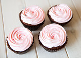 Pink cupcakes like a roses 
