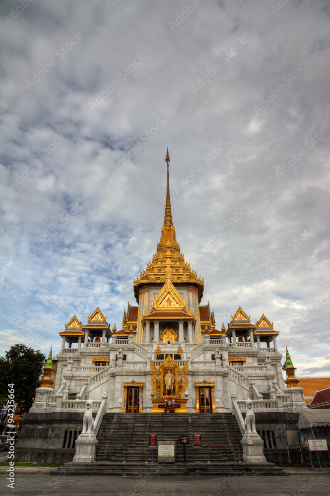 Fototapeta premium Wat Traimit, Bangkok, Thailand, The temple of the golden buddha