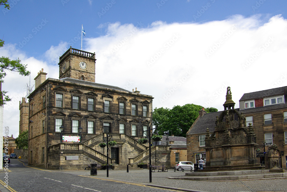 LINLITHGOW , SCOTLAND - June, 2013:  Old street in the town of L