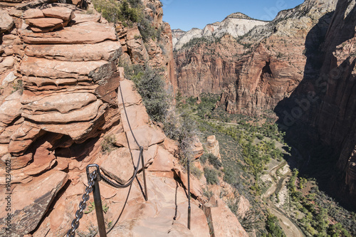 Cliffside Hand Chain on Ang...