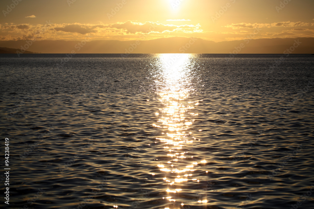 Fototapeta premium Magnificent marine sunset scene