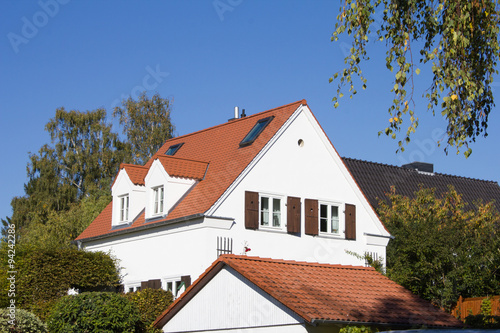 Teilansicht eines Wohnhauses