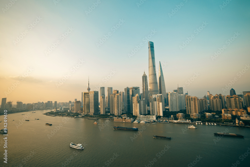 Obraz premium Panorama view of Shanghai city scape in sunset time.