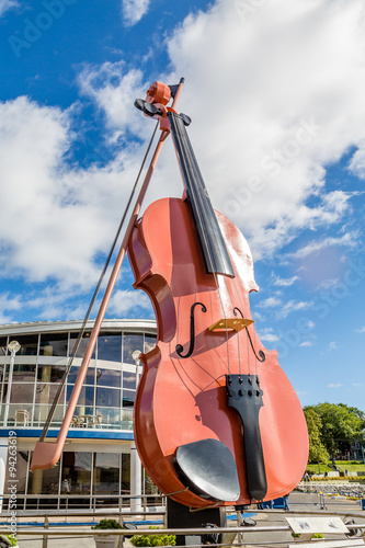 Photography Giant Violin in Sydney