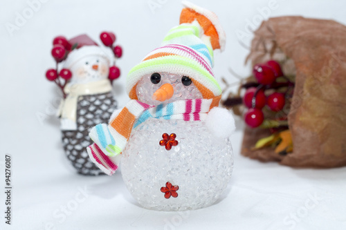 новый, год, рождество, снеговик, шишка, букет, рябина, алый, белый, снег, настроение, праздник, дух, торжество © Dmitry Churbanov