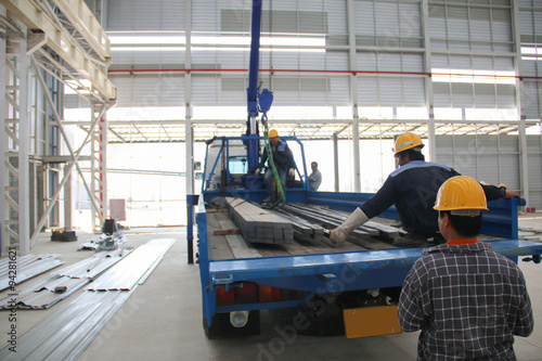 truck mounted with worker photo