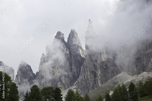 Vajolettürme in Südtirol von der Hanicker Schwaige gesehen photo