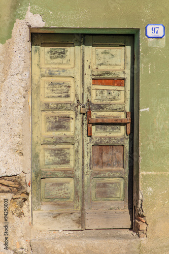 Bergdorp Aritzo op Sardinië photo