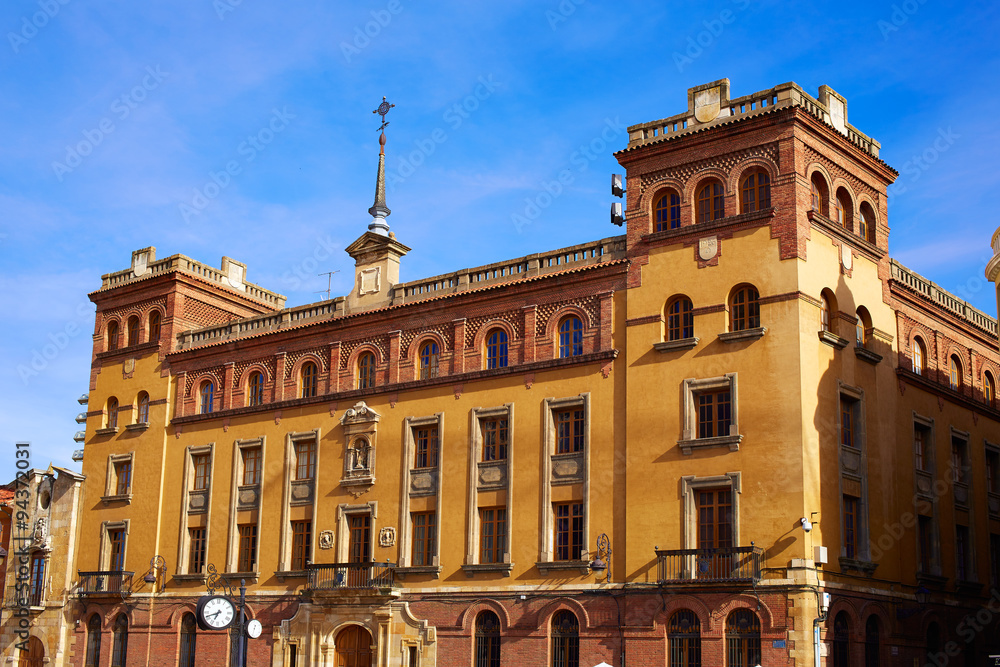 Leon Obispado facade in Plaza Regla square Spain