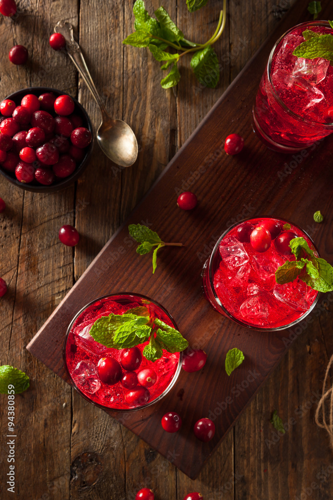 Homemade Boozy Cranberry Cocktail Homemade Boozy Cranberry Cocktail