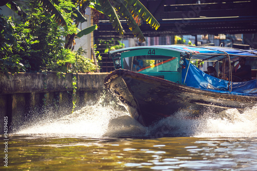 BANGKOK,THAILAND - 15 June, 2015: The Express Boat service is a © klublu