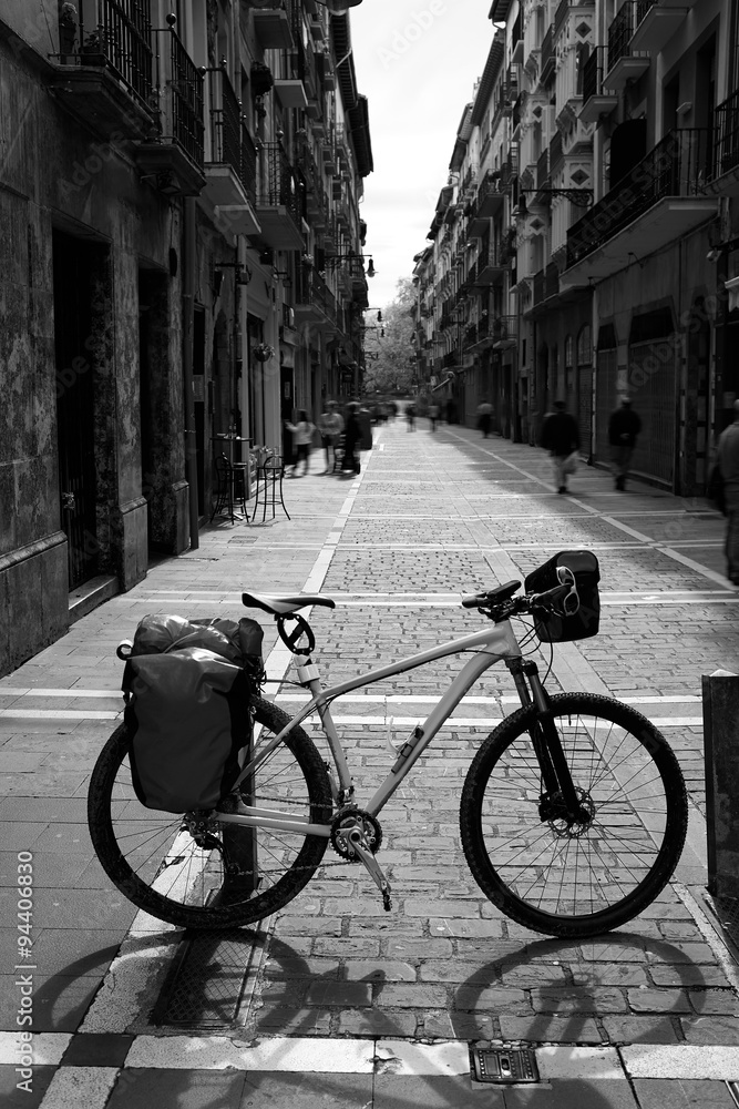Way of Saint James in Pamplona Calle Mayor bike