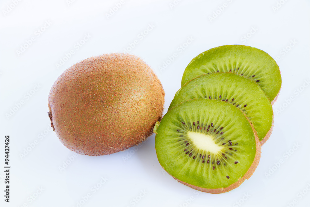 Fototapeta premium kiwi fruit slice on white background