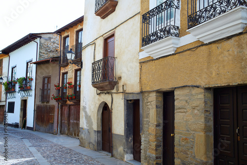 Fototapeta Naklejka Na Ścianę i Meble -  Villafranca del Bierzo by Way of Saint James Leon