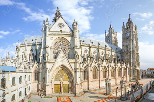 Basilica Del Voto Nacional Panorama Quito