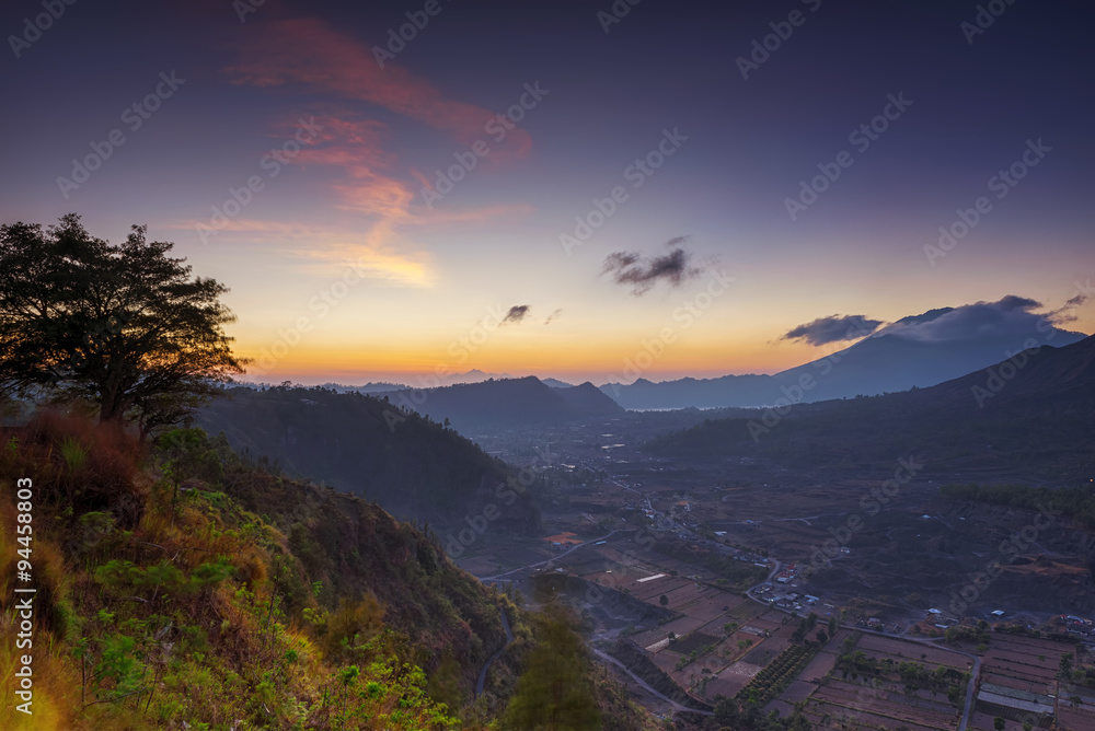 Fototapeta premium Scenery of sunrise at Pinggan Village, Kintamani, Bali.