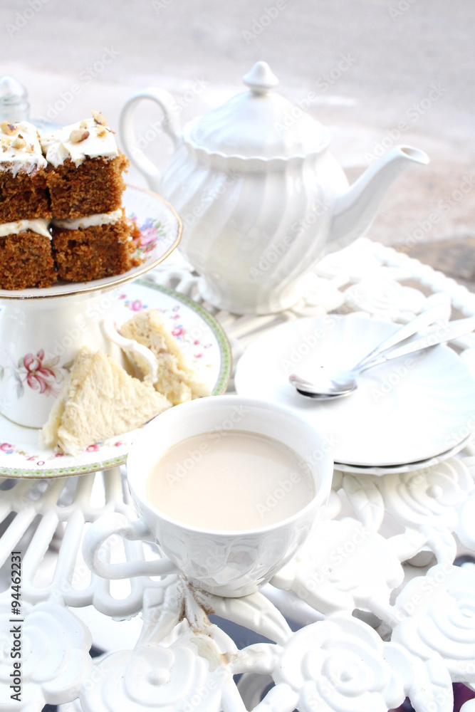 Fototapeta premium Carrot cake with hot tea