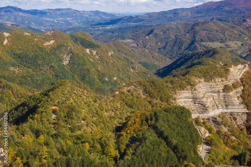 Parco nazionale delle foreste casentinesi fotografato dall'alto.