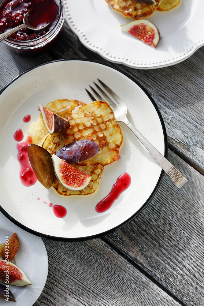 homemade pancakes with plums and figs homemade pancakes with plums and figs