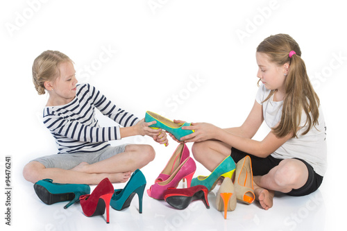teenage girls choose shoesteenage girls choose shoes