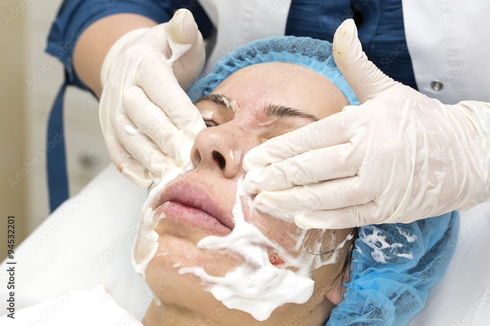 Cosmetic treatment with injection in a clinic Cosmetic treatment with injection in a clinic